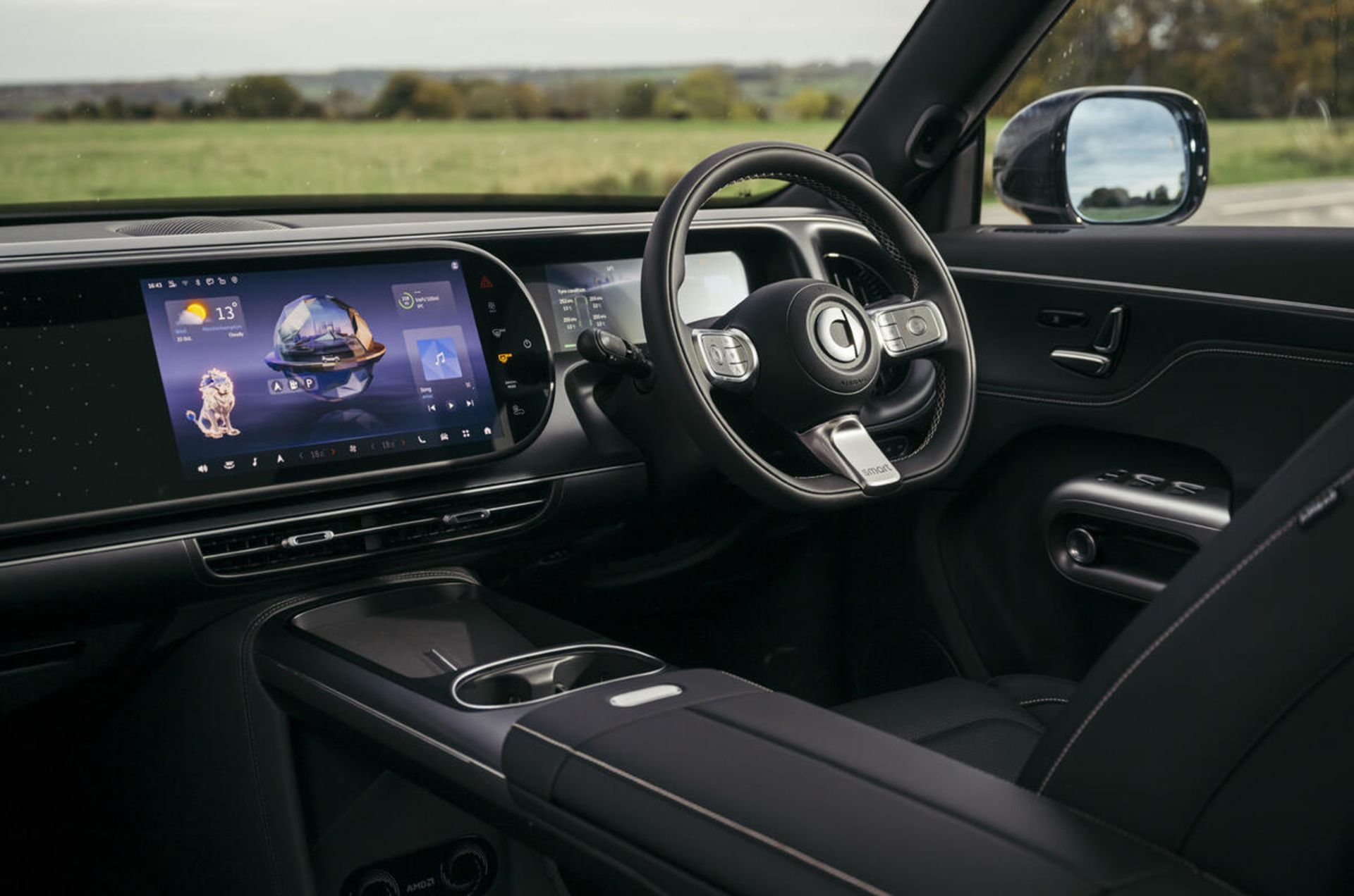 داخل کابین اسمارت #5 مدل 2025