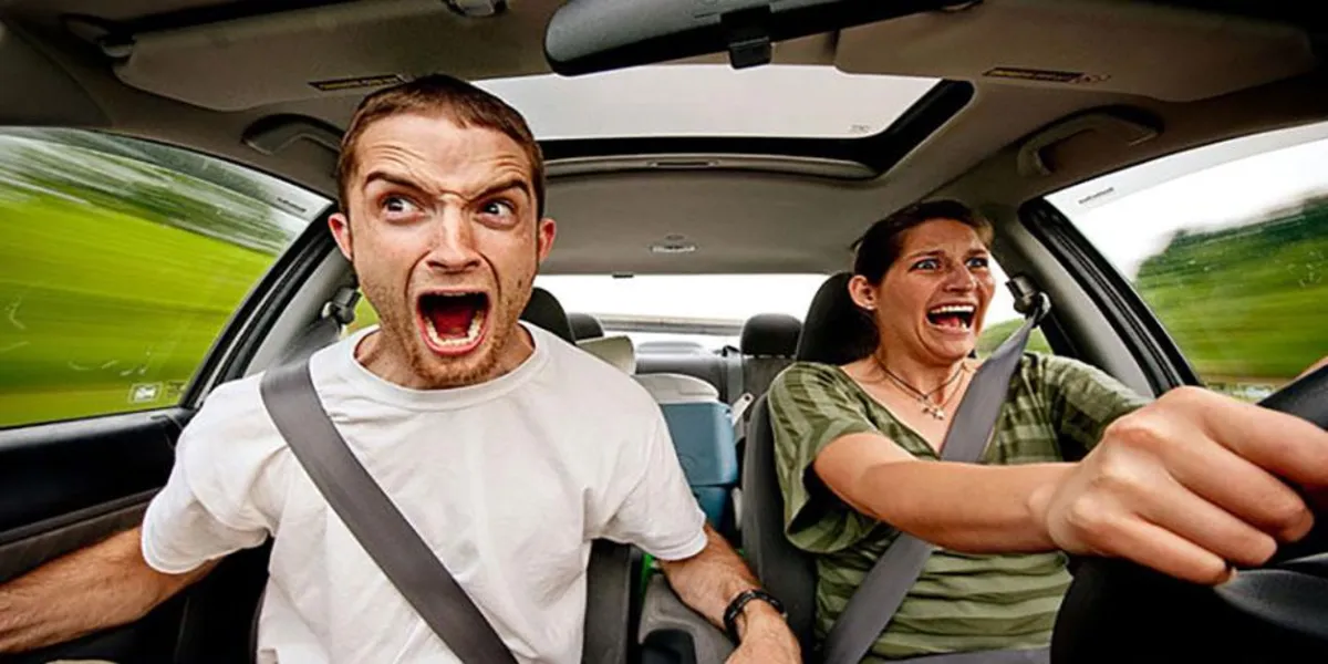 پرتاب به جلو هنگام ترمز خودرو