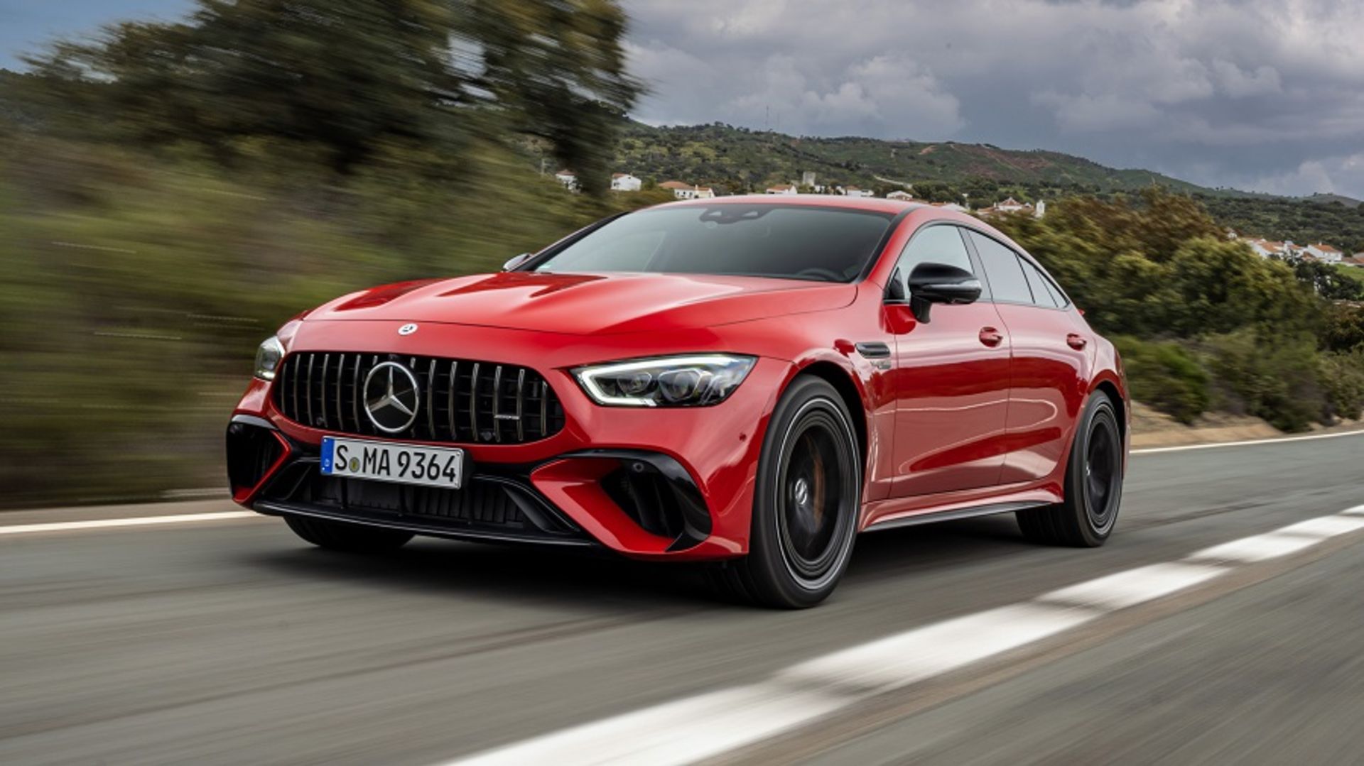 مرسدس-ای‌ام‌جی GT63 S E پرفورمنس ۴ درب کوپه 