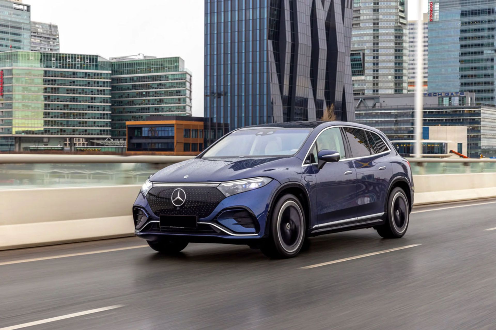 مرسدس EQS SUV برقی