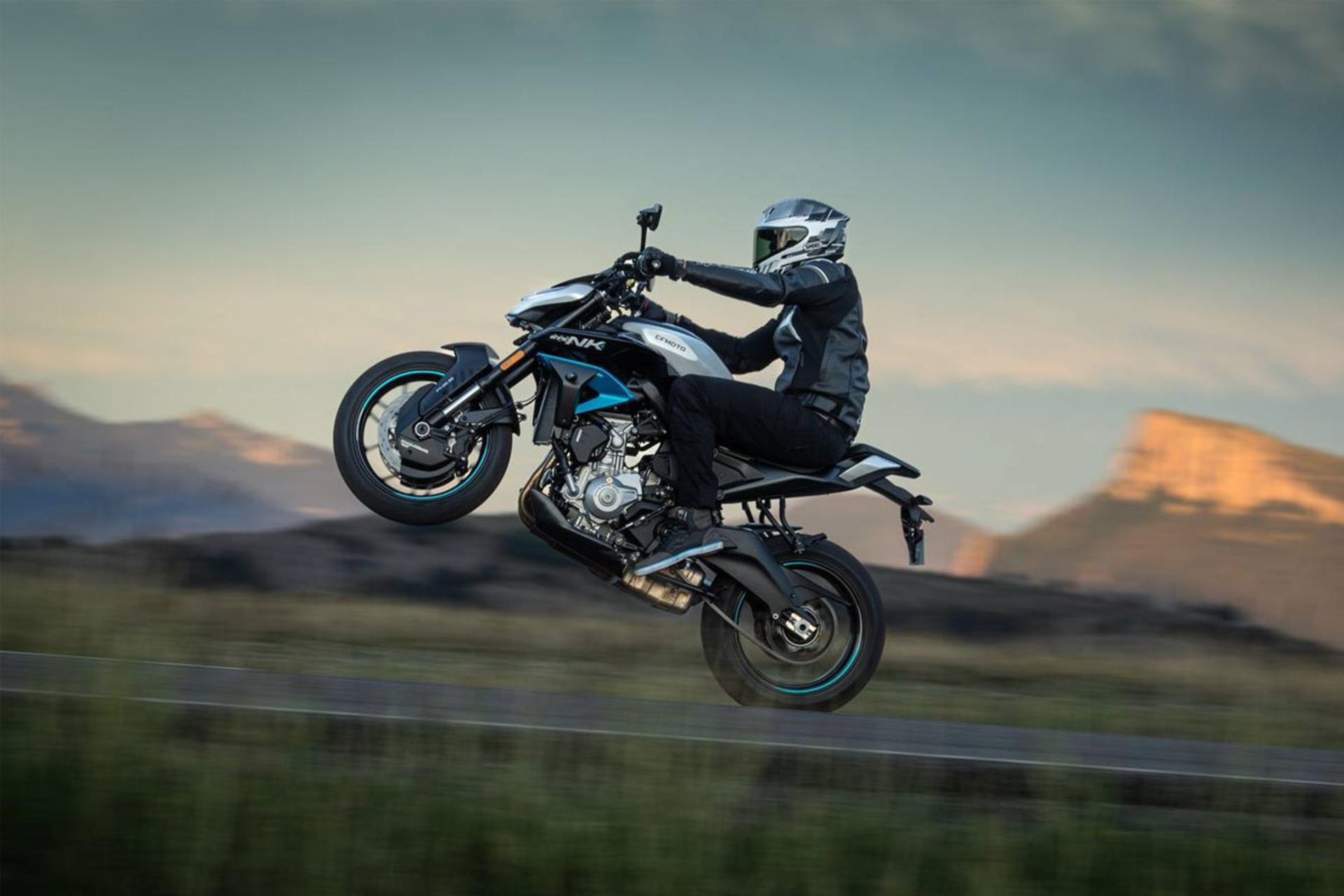 موتورسیکلت چینی CFMoto 675NK