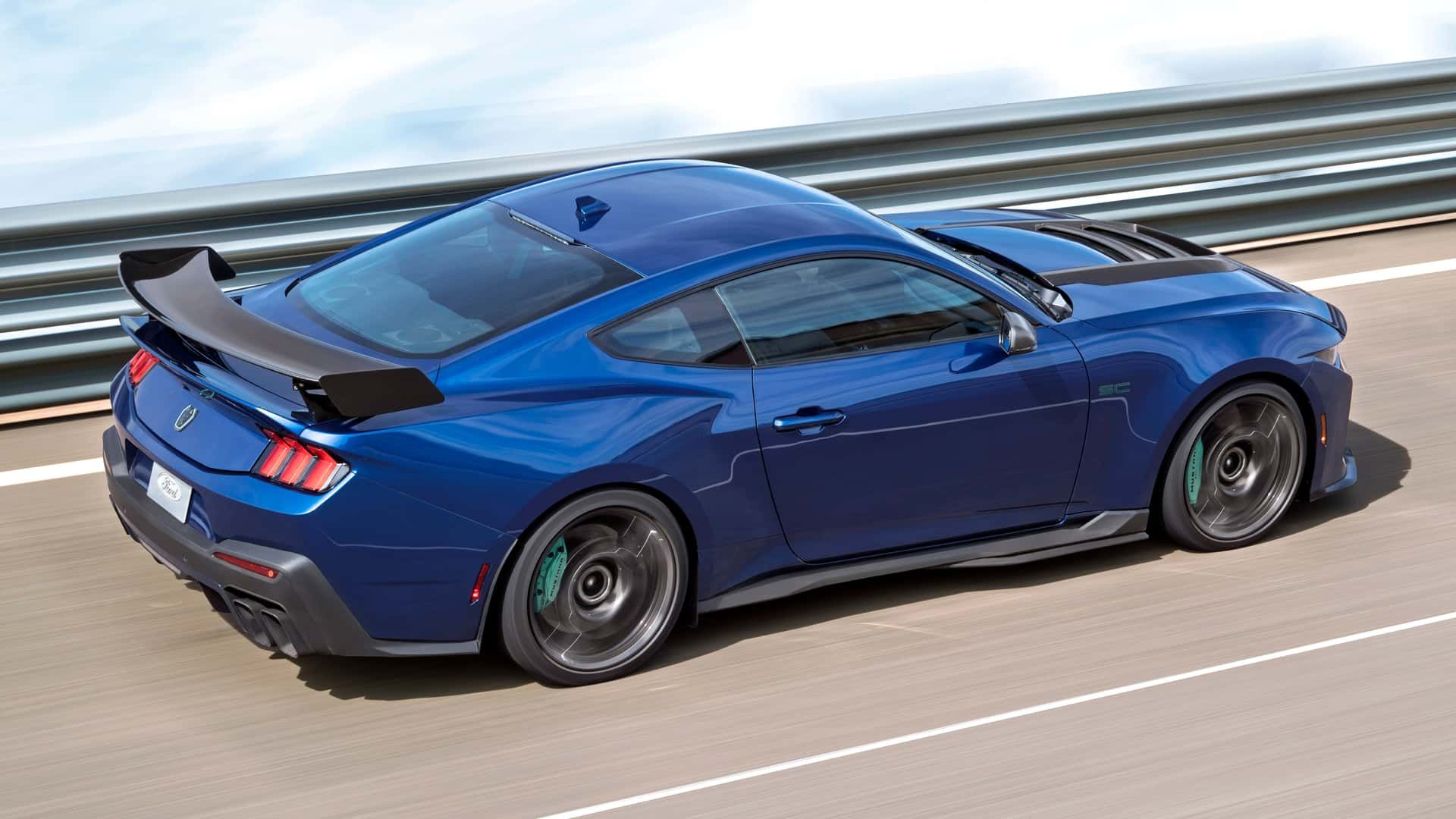 موستانگ دارک هورس SC 