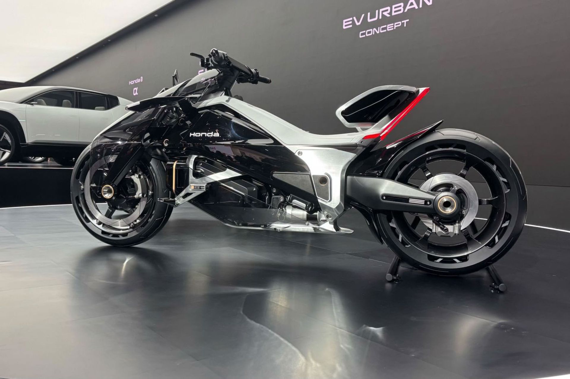 موتورسیکلت برقی هوندا ev اوتلاینر کانسپت