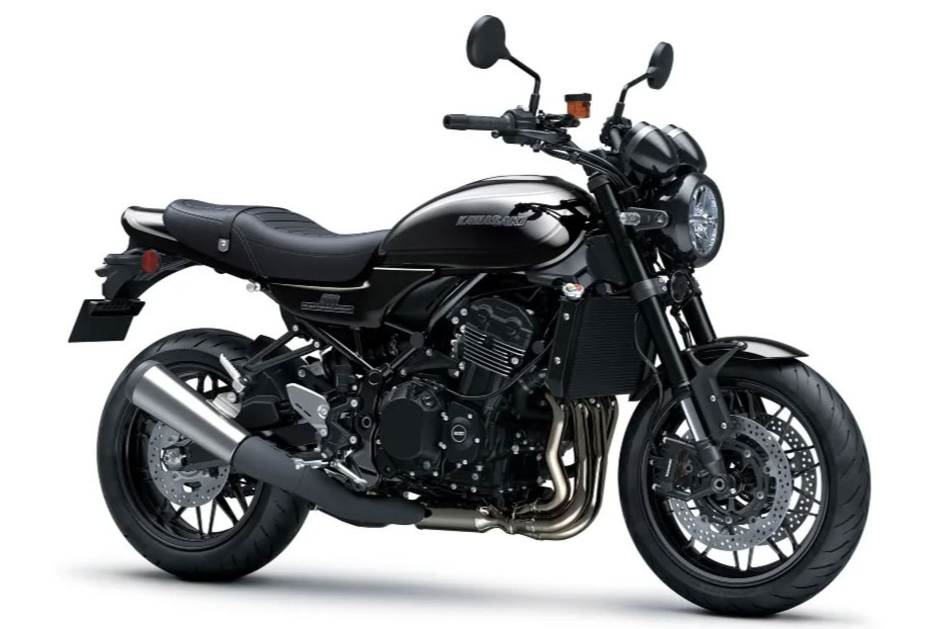 معرفی موتورسیکلت کاوازاکی zr900rs