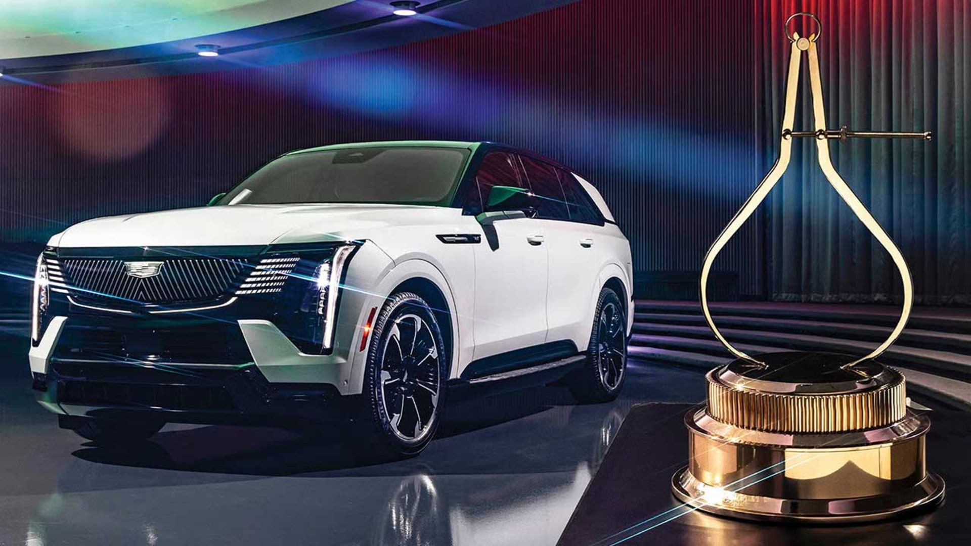 کادیلاک اسکالید IQ