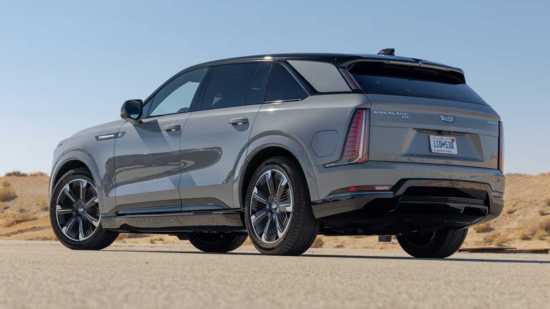 کادیلاک اسکالید IQ