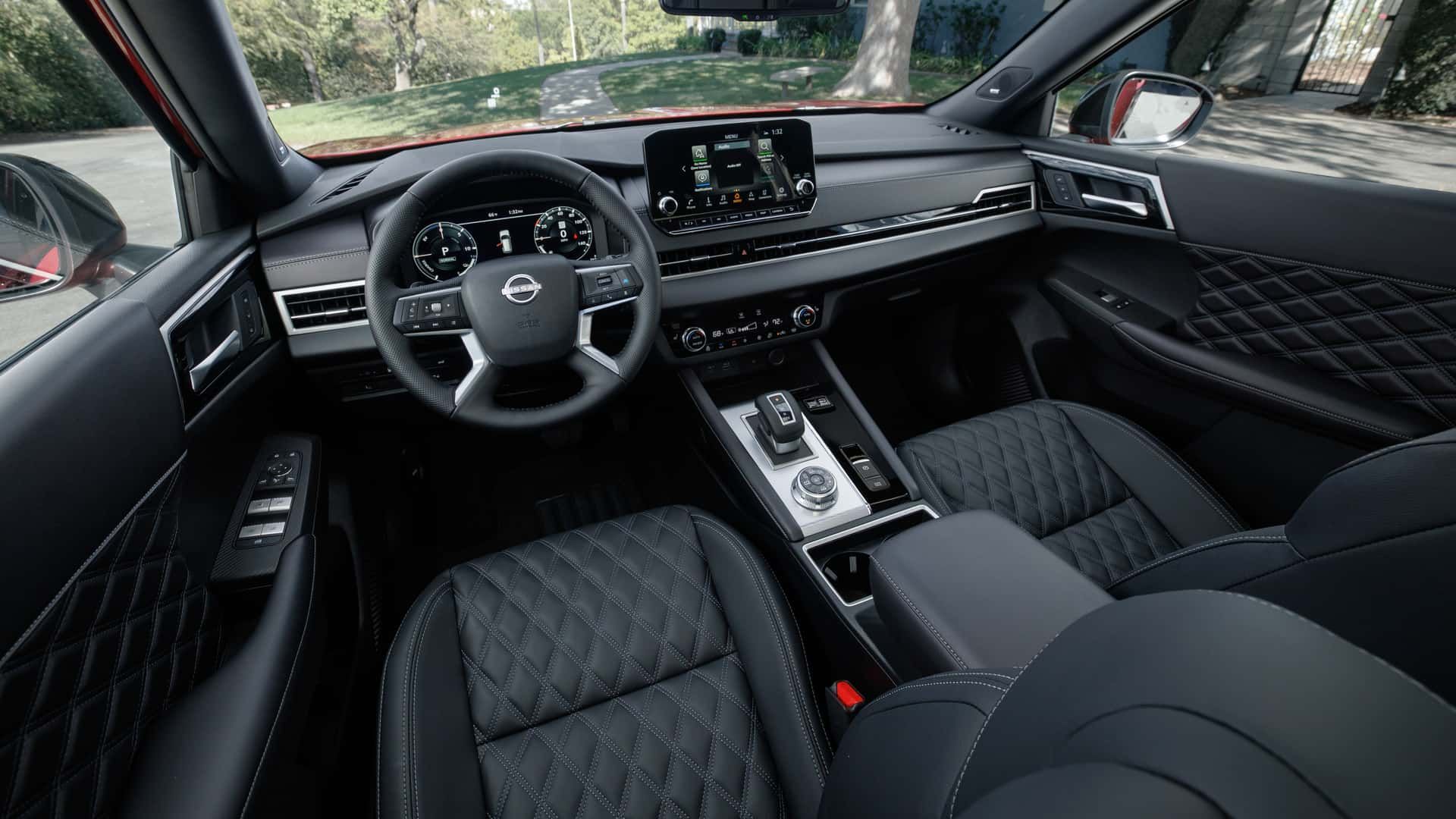 نیسان روگ پلاگین‌هیبرید