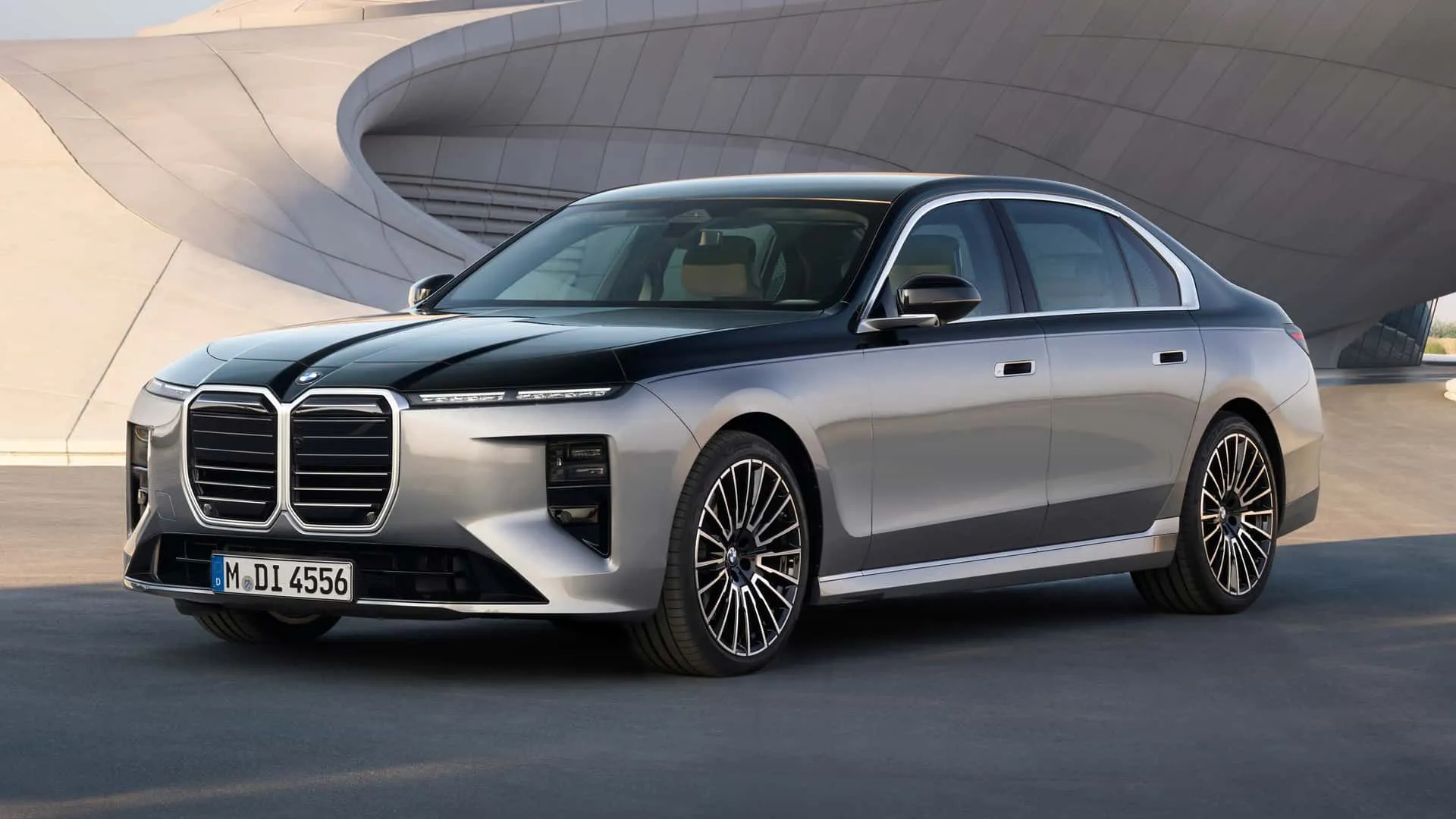 بی‌ام‌و سری ۷ مدل ۲۰۲۷ 