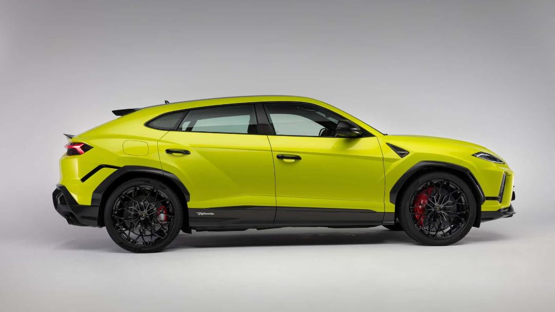   Urus SE Performante 