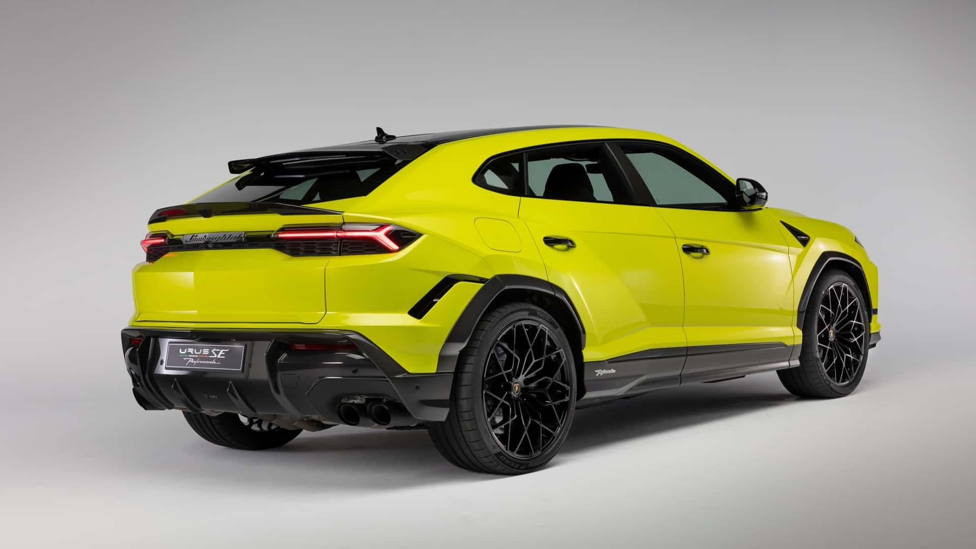   Urus SE Performante 