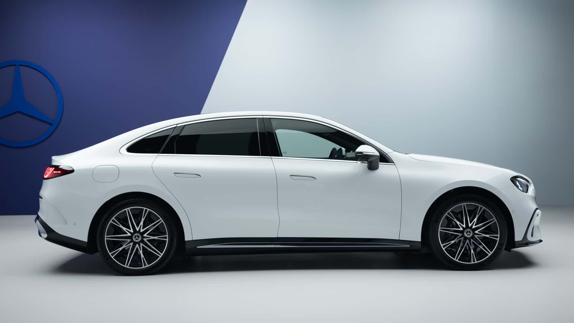 مرسدس بنز C کلاس برقی