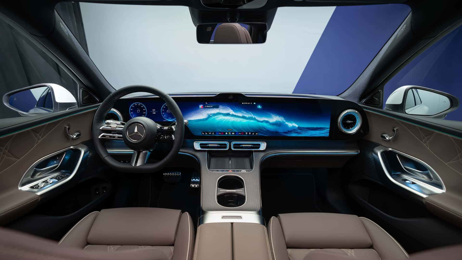 مرسدس بنز C کلاس برقی