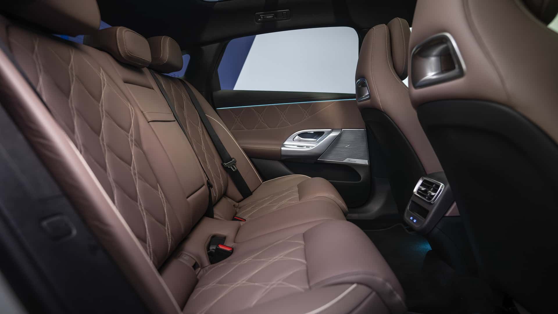 مرسدس بنز C کلاس برقی