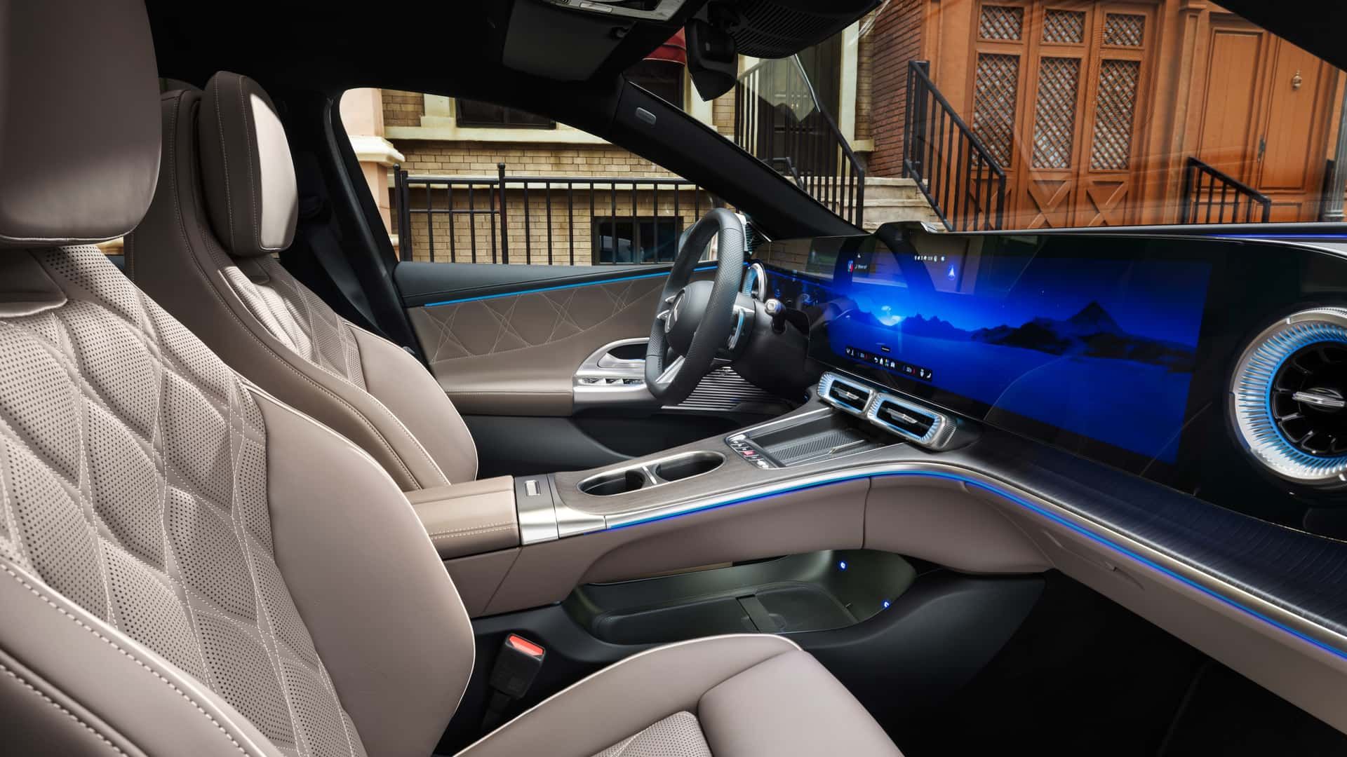 مرسدس بنز C کلاس برقی