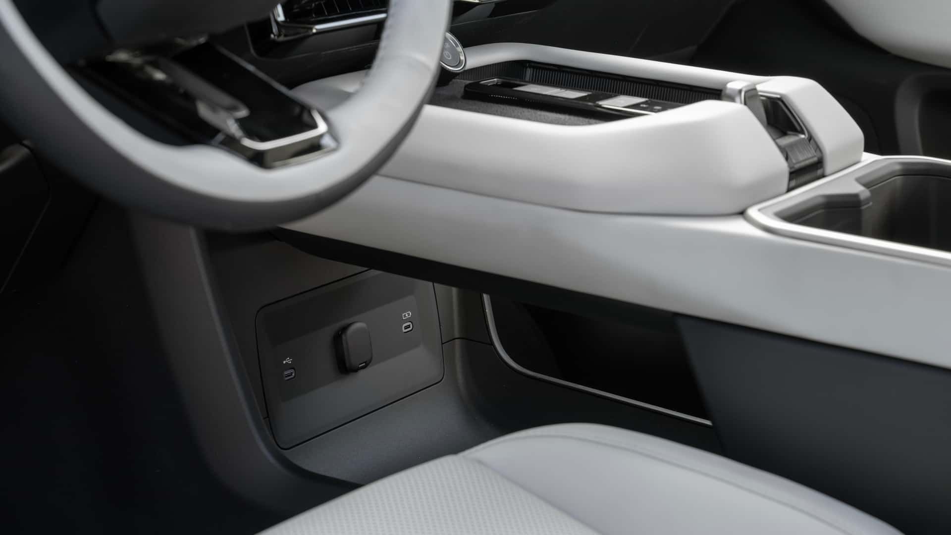 نسل جدید تویوتا هایلندر برقی