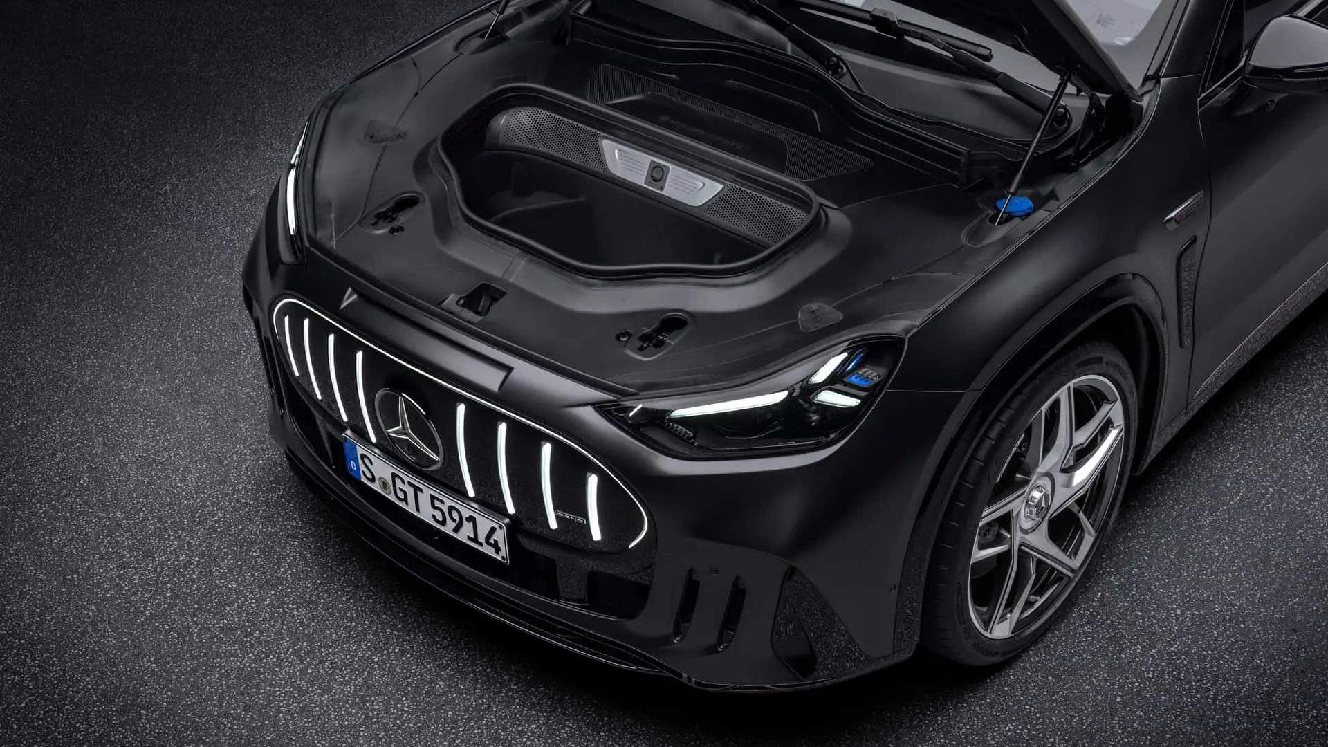 مرسدس AMG GT SUV صندوق جلو