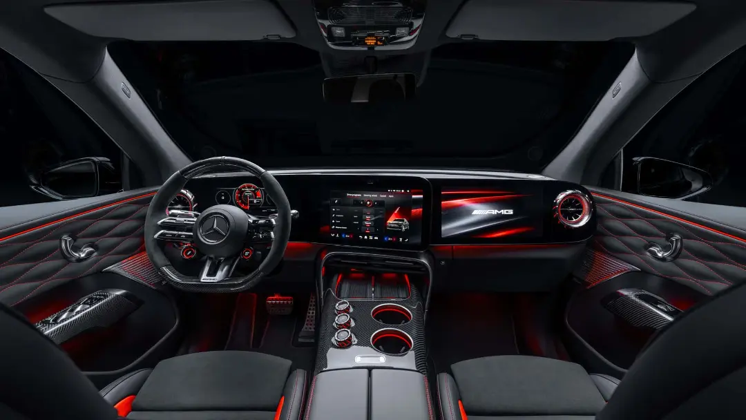 مرسدس AMG GT SUV داخل و داشبورد