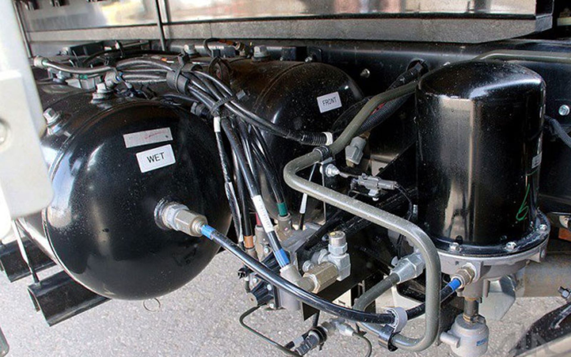 محفظه باد ترمز بادی کامیون