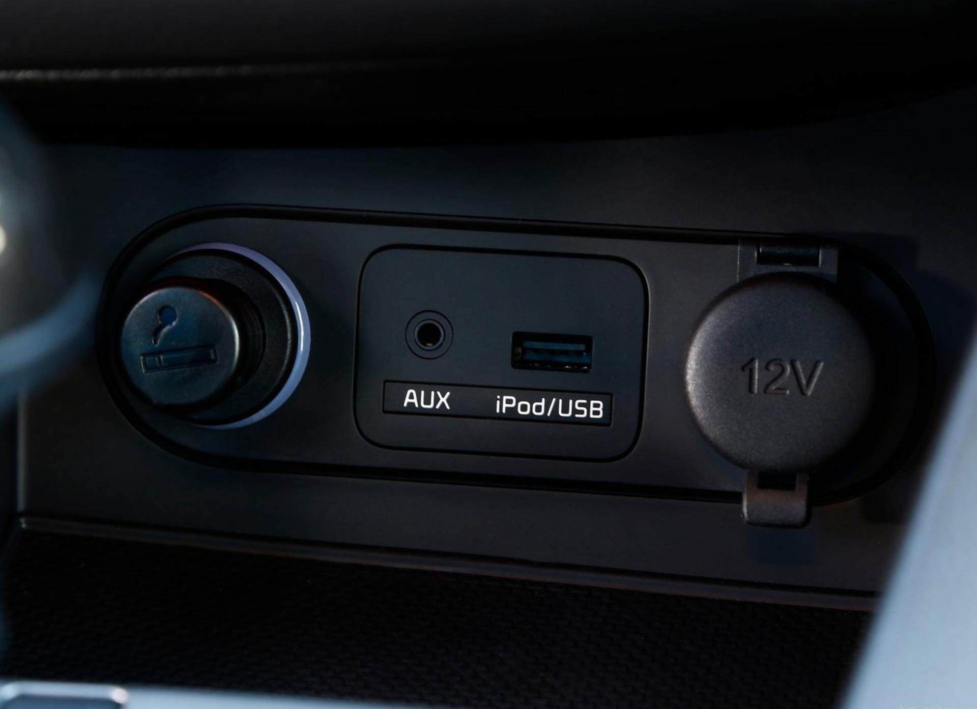 درگاه USB کیا اپتیما