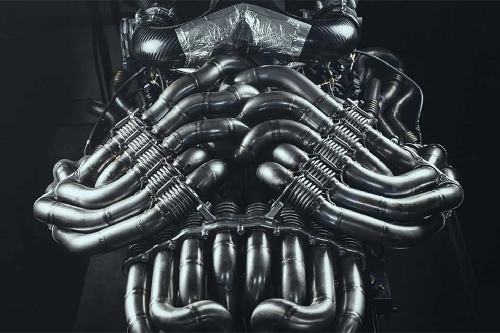 موتور V12 دتوماسو