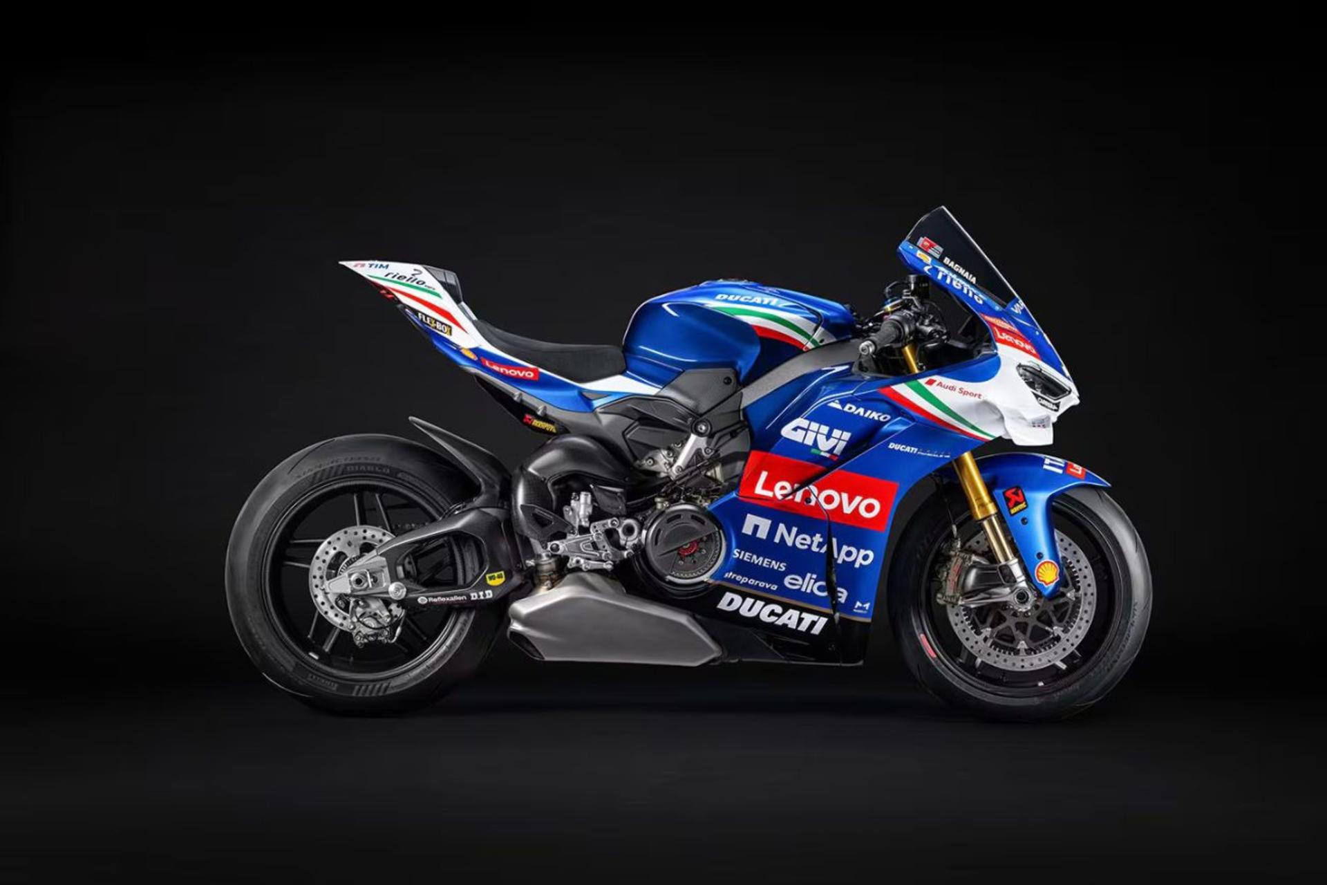 2025 Ducati Panigale V4 Tricolore Italia