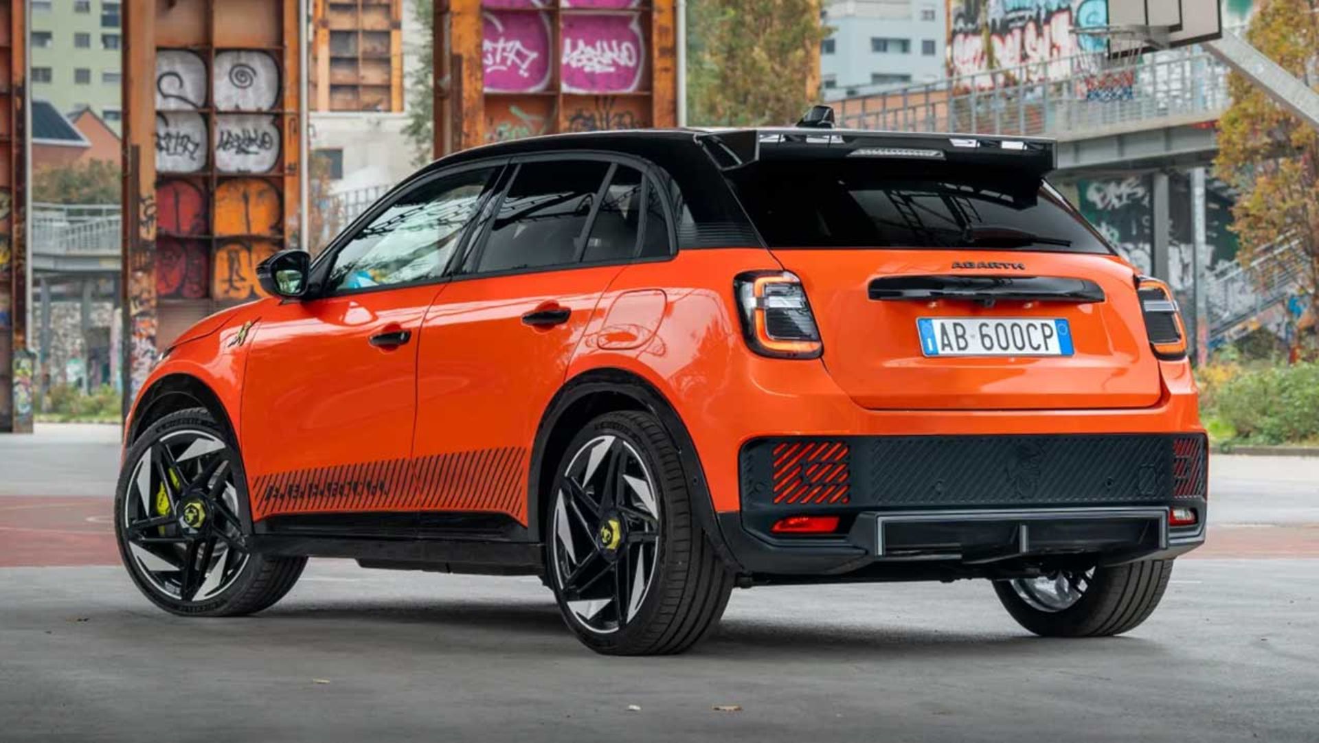 آبارث 600e کامپتیزیونه