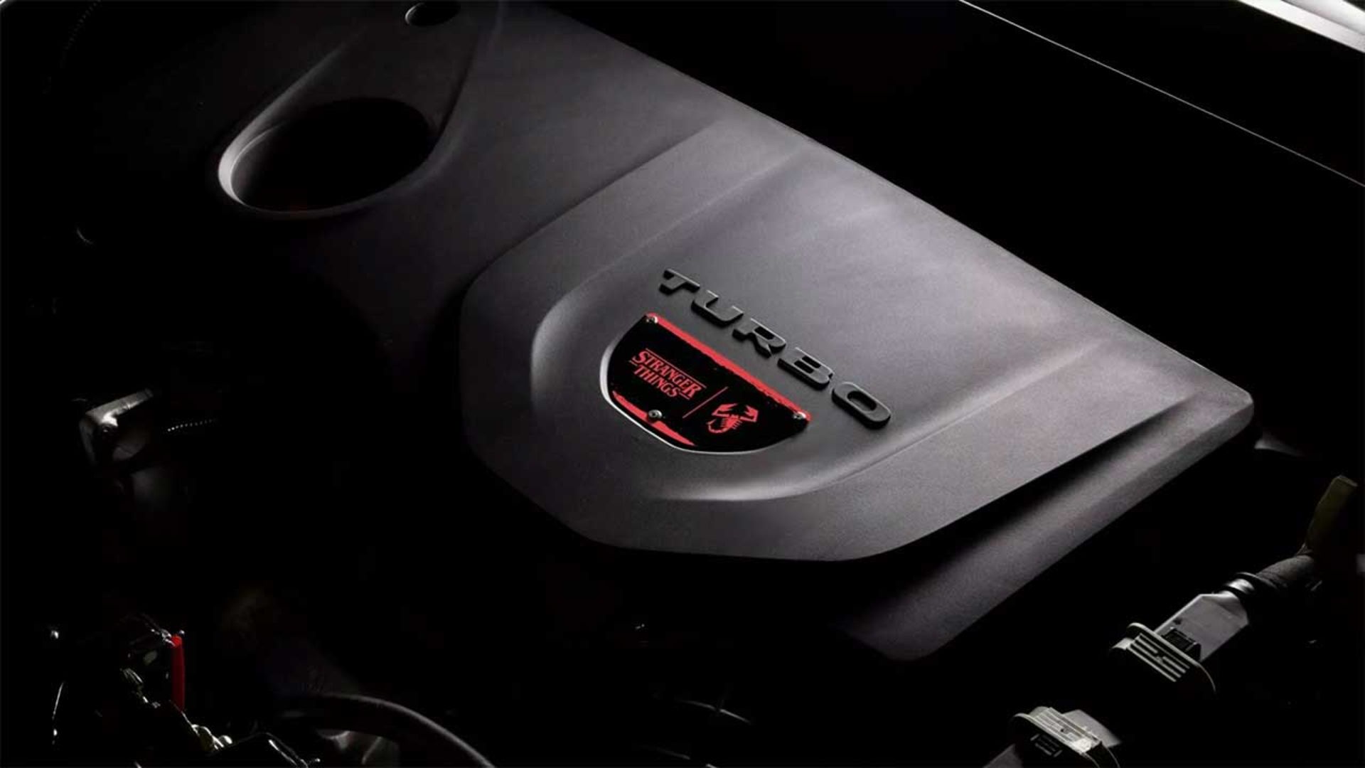 فیات پابس آبارث Stranger Things