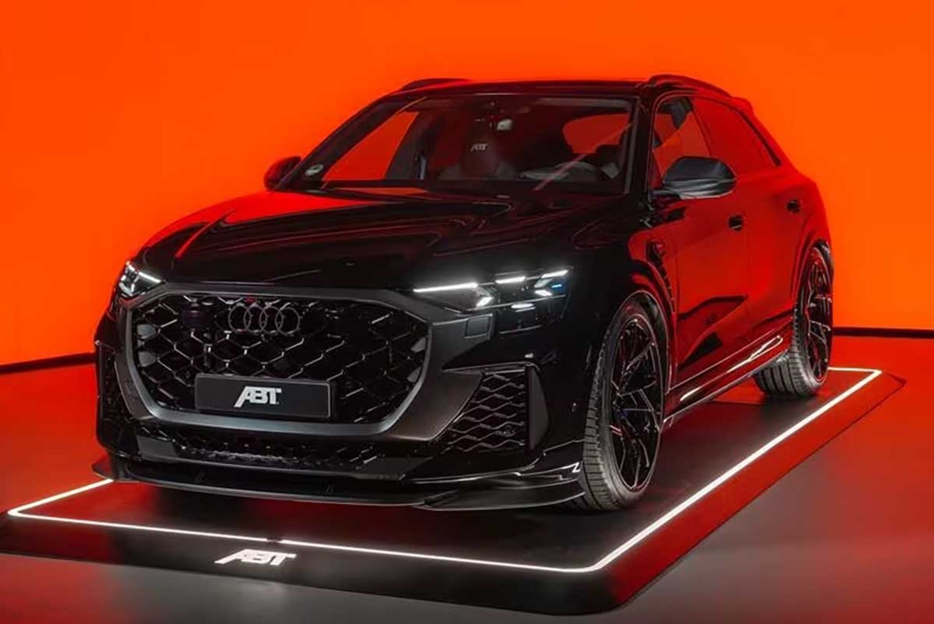 آئودی RS Q8 با تیونینگ ABT