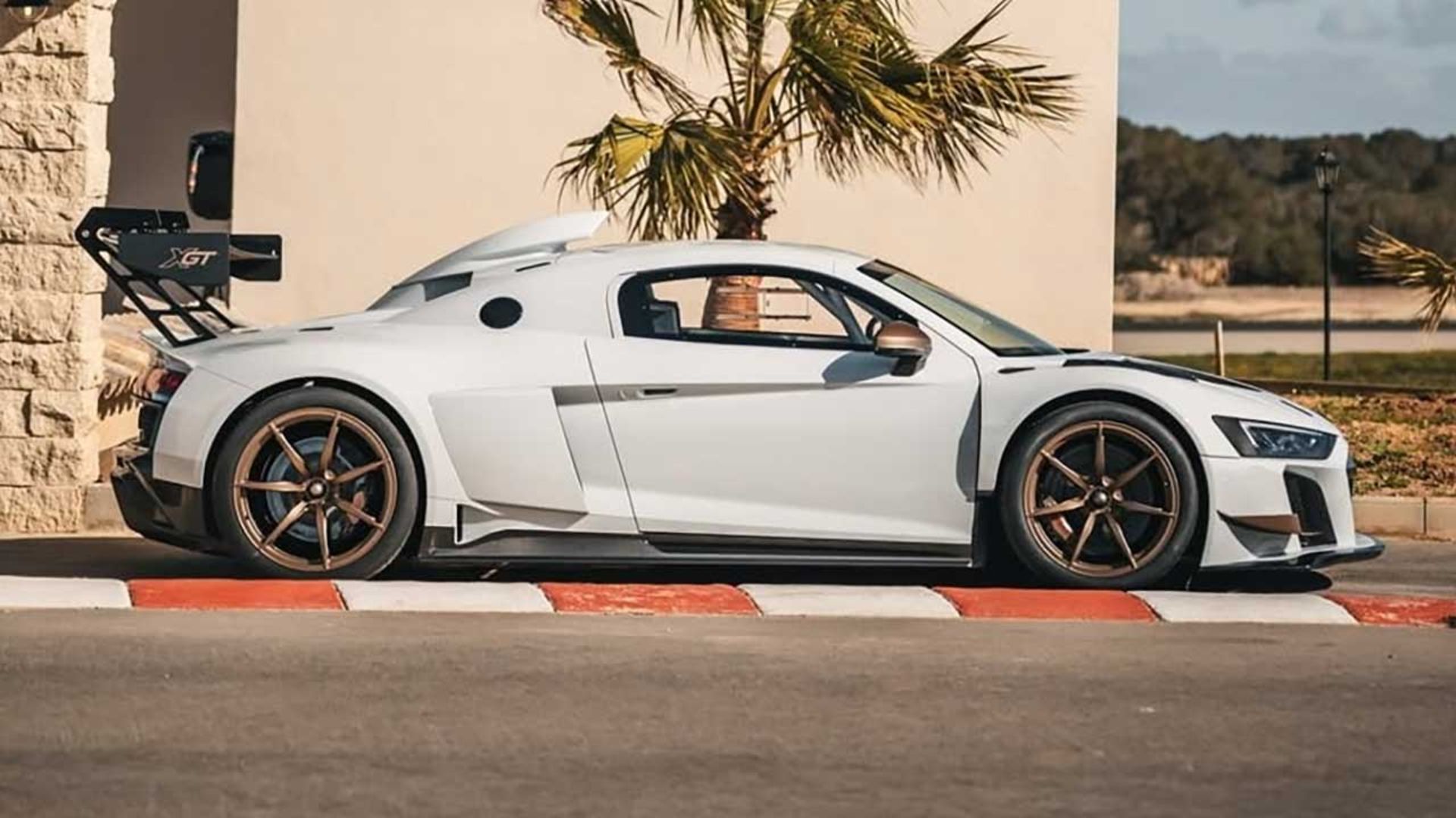 ABT XGT آئودی R8