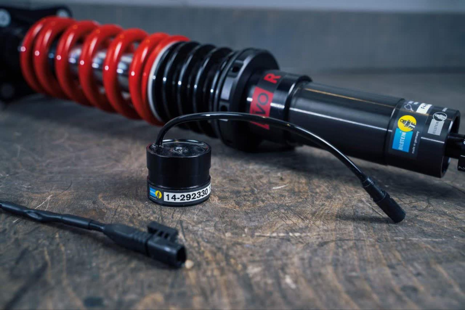 سیستم تعلیق تطبیقی خودرو