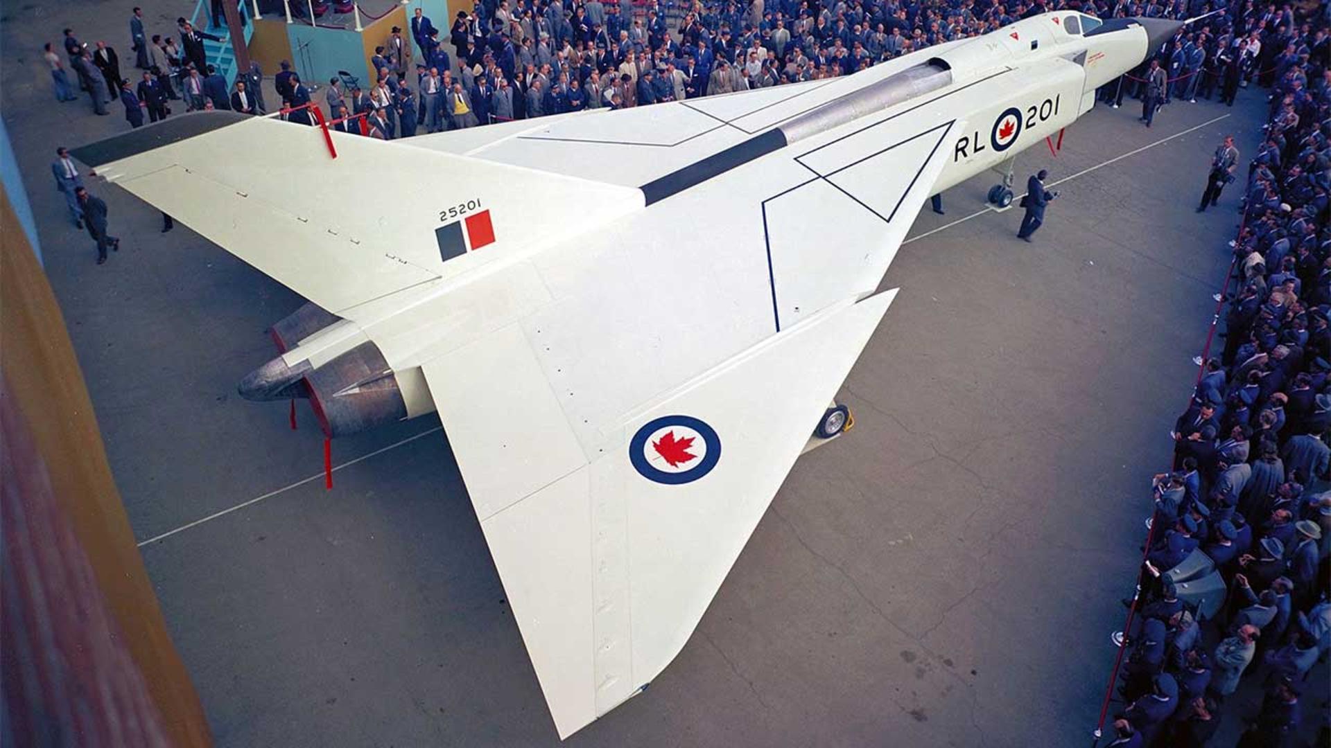 آورو کانادا CF-105 آرو