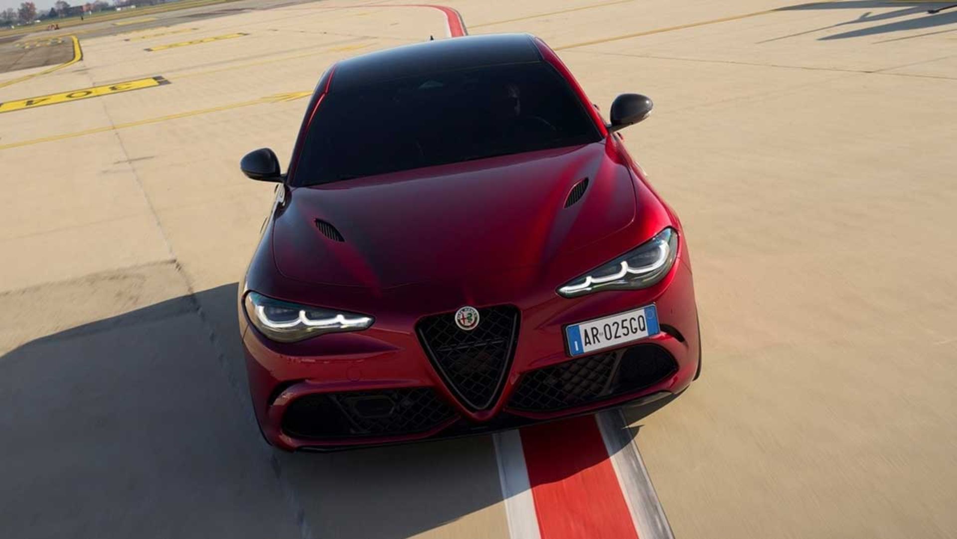 آلفارومئو جولیا کوادریفولیو