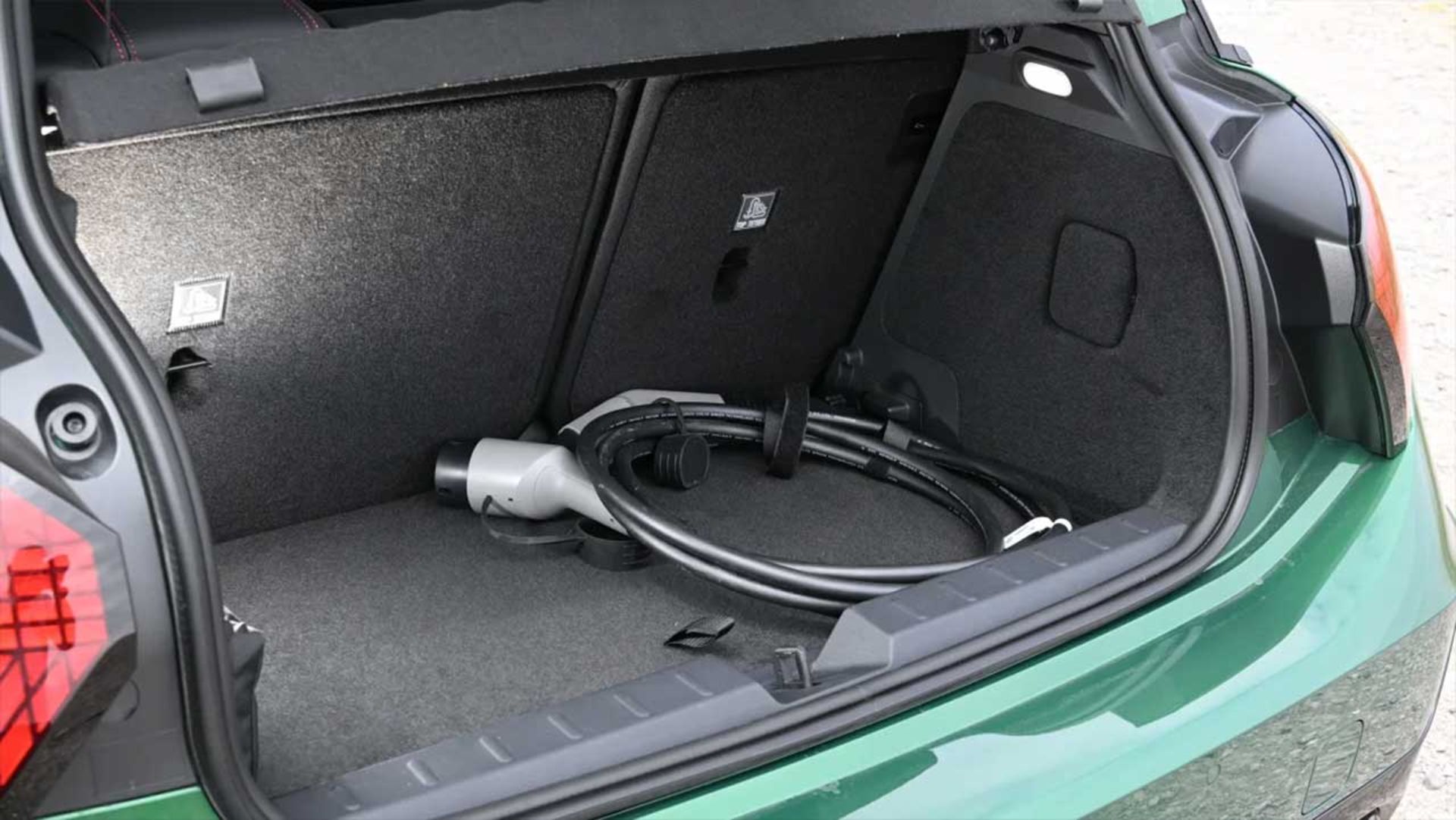 نبرد آلپین A290 و مینی JCW