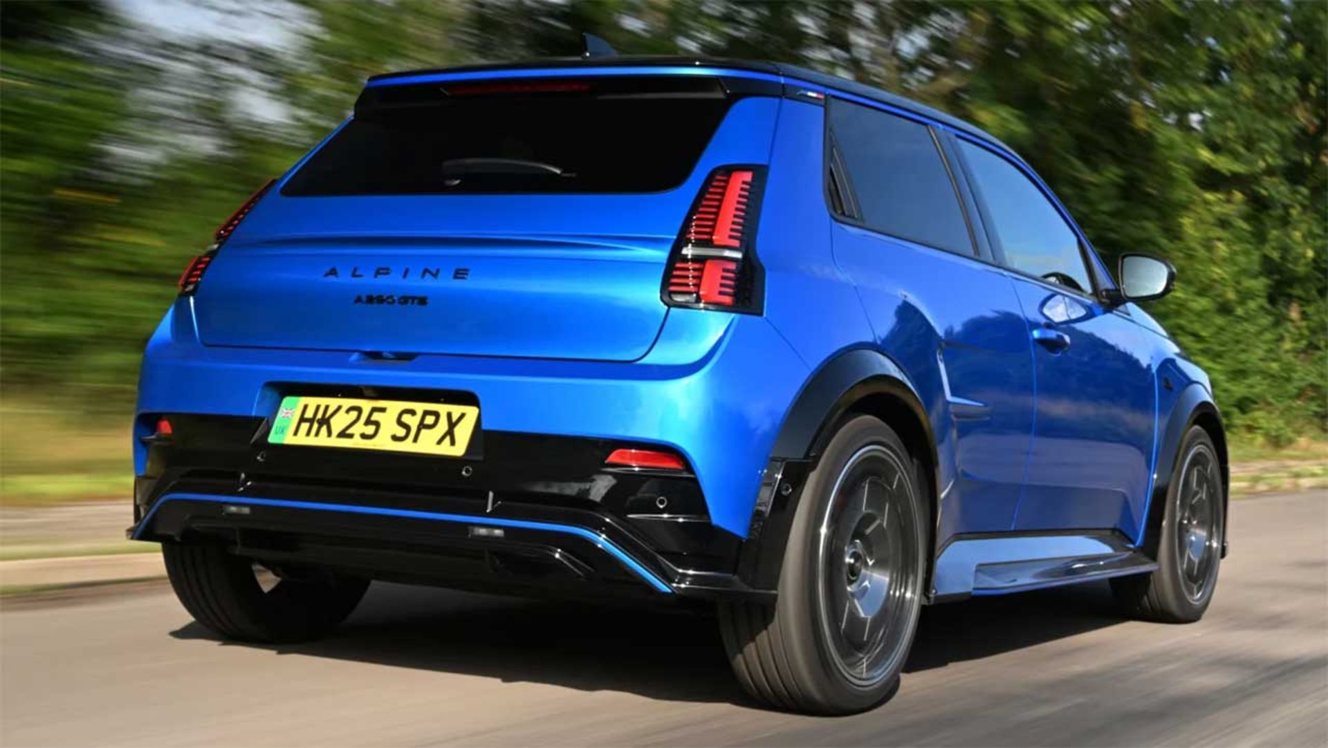 نبرد آلپین A290 و مینی JCW