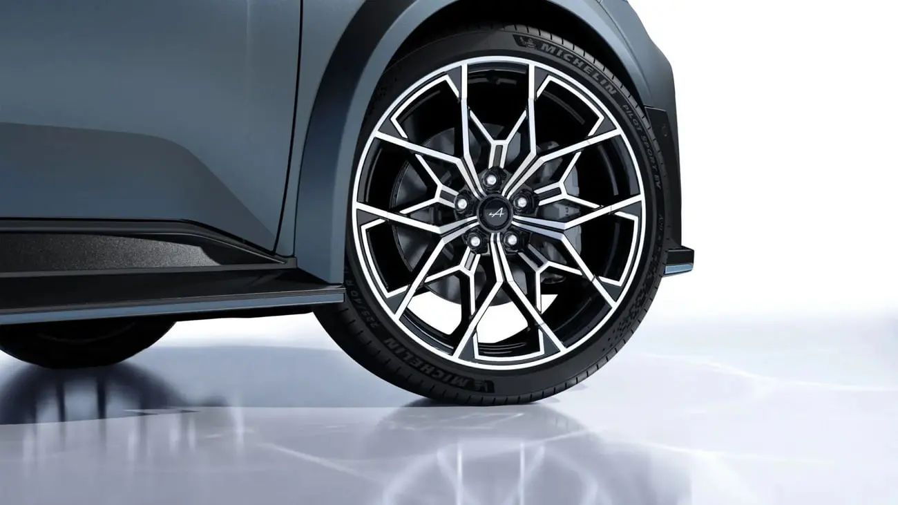 رینگ آلیاژی و لاستیک میشلن (Michelin) خودروی آلپین A290 (Alpine A290)