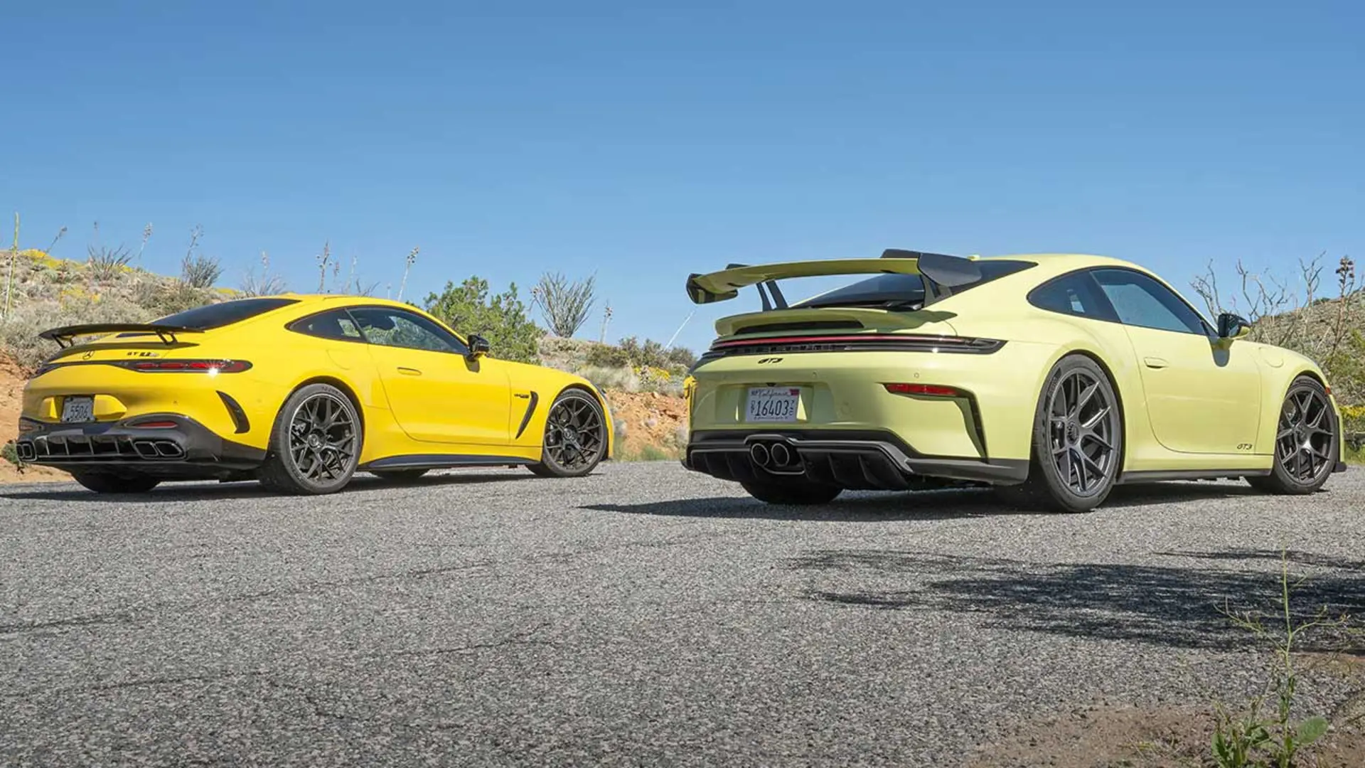 نبرد پورشه 911 GT3 و مرسدس AMG GT63 پرو