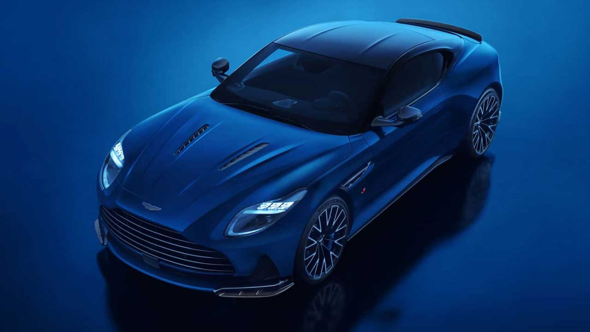 آستون‌مارتین DB12 S