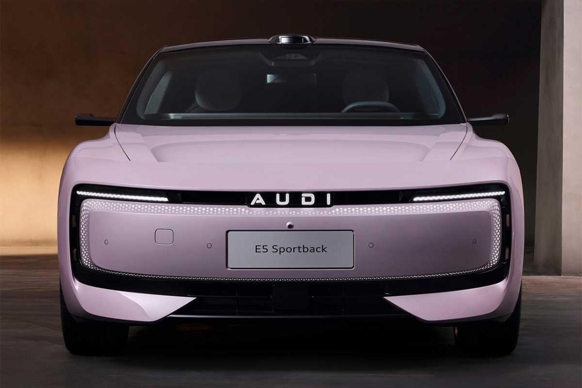 آئودی E5 اسپرت‌بک 