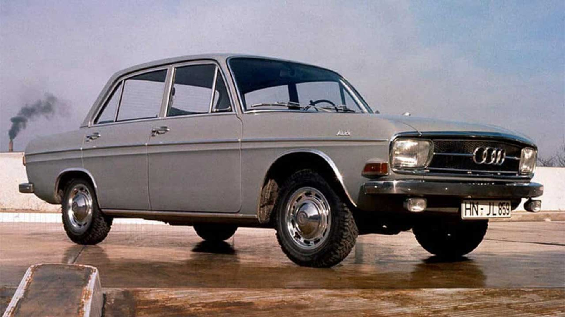 آئودی F103