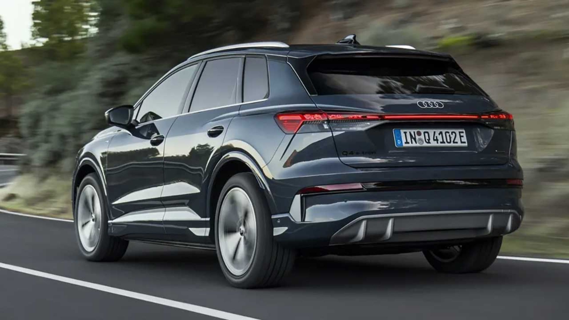 آئودی Q4 E-Tron مدل ۲۰۲۷ 