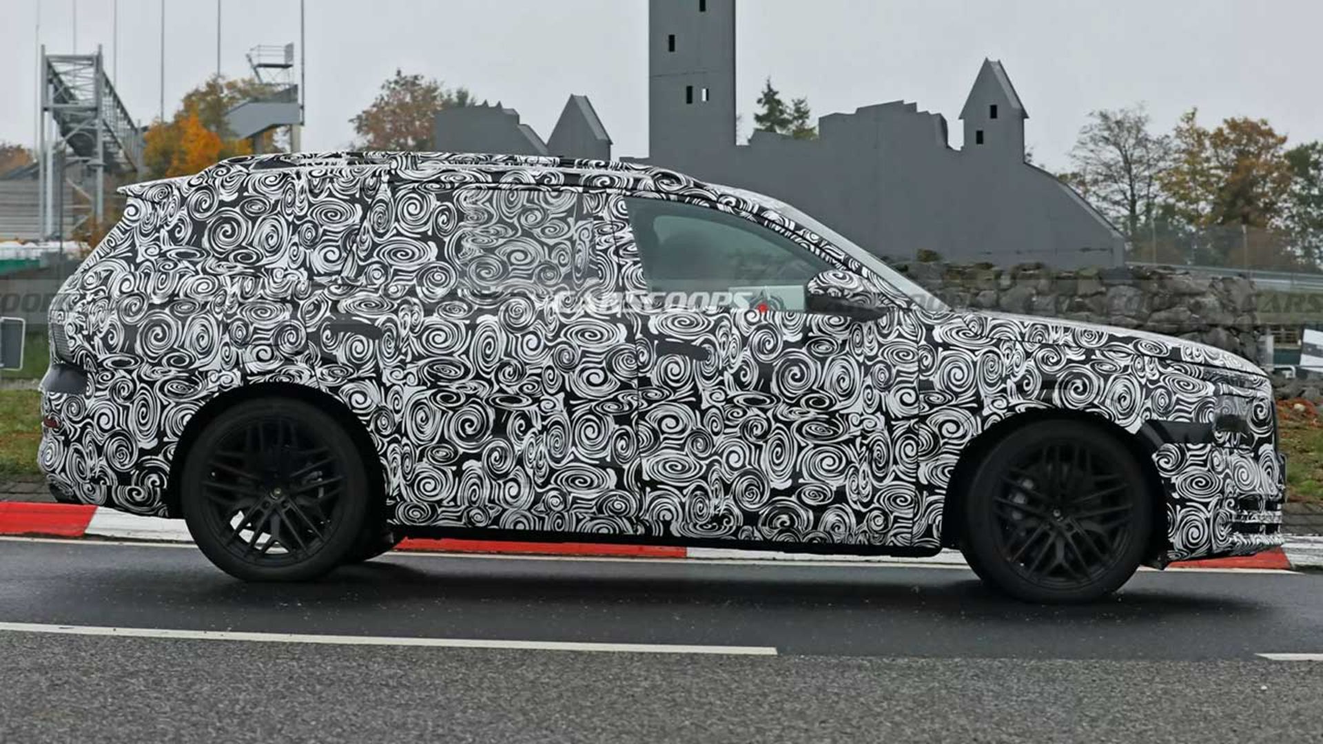 آئودی Q9 هورش