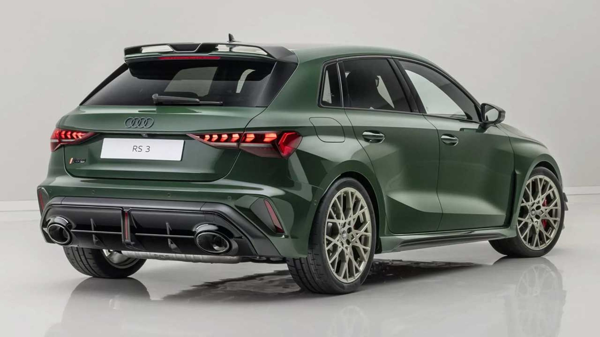 آئودی RS3 کامپتیشن