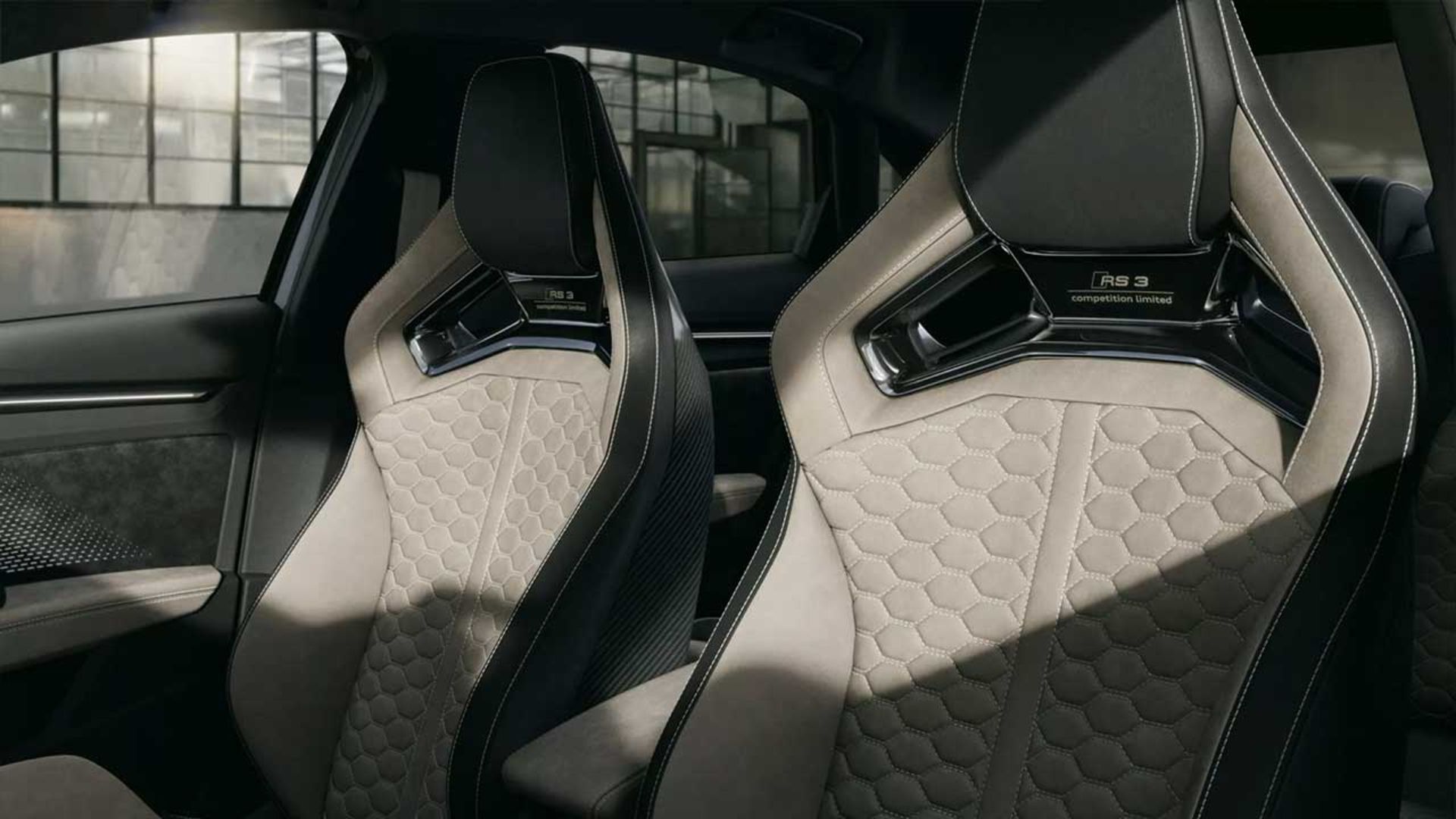 آئودی RS3 کامپتیشن