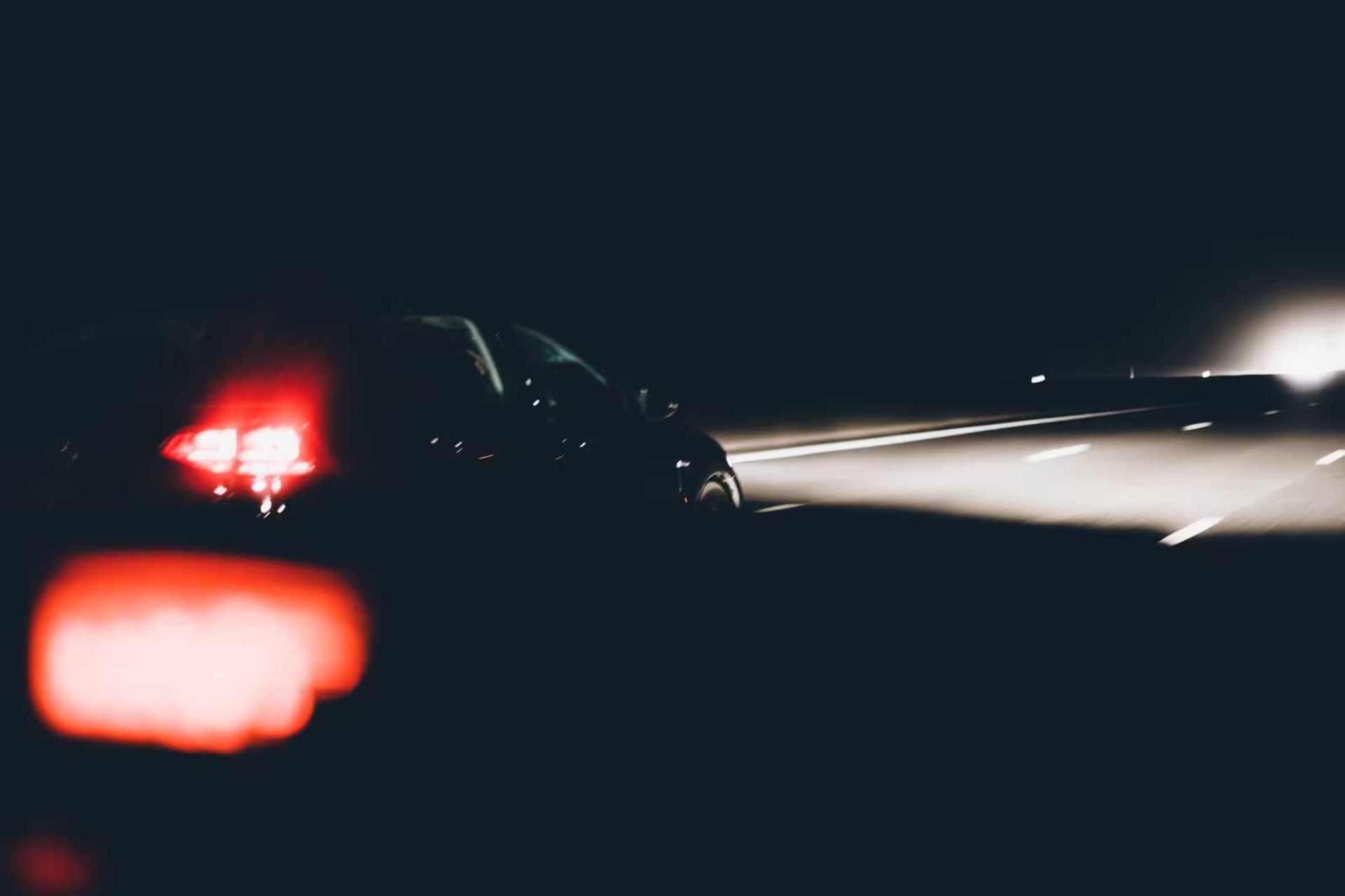 اتولایت خودرو