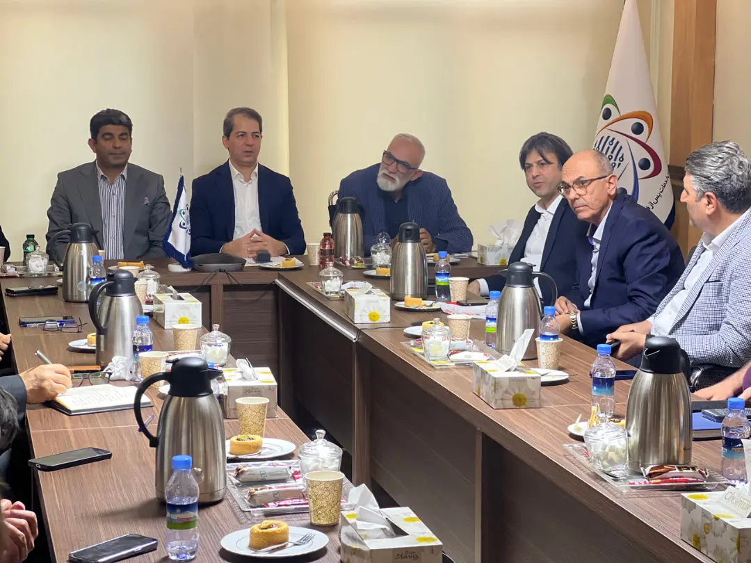 اعضای کمیسیون خودرو در جلسه انتخاب نمایندگان انجمن خدمات پس از فروش ایران