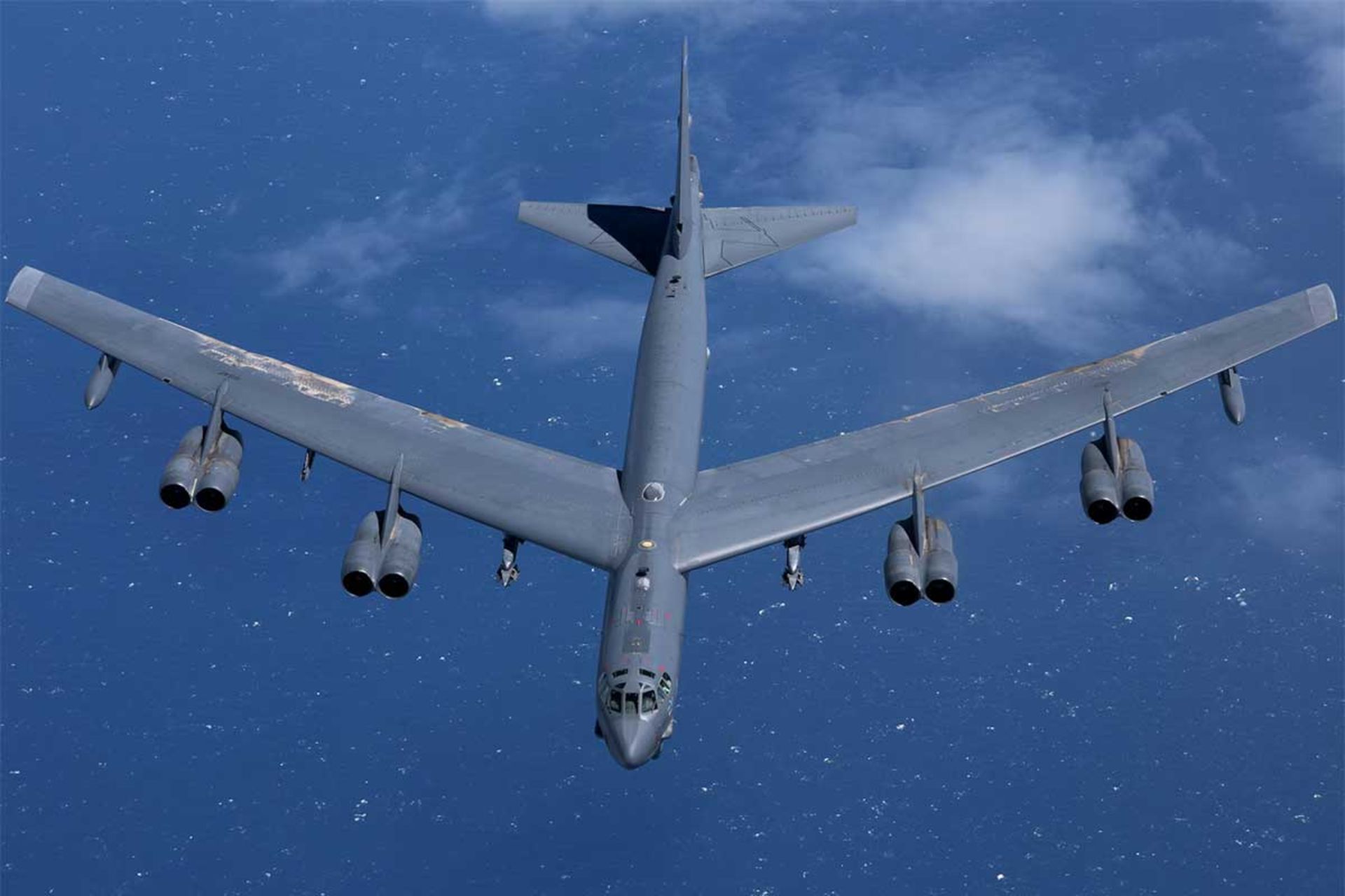 بمب‌افکن B-52