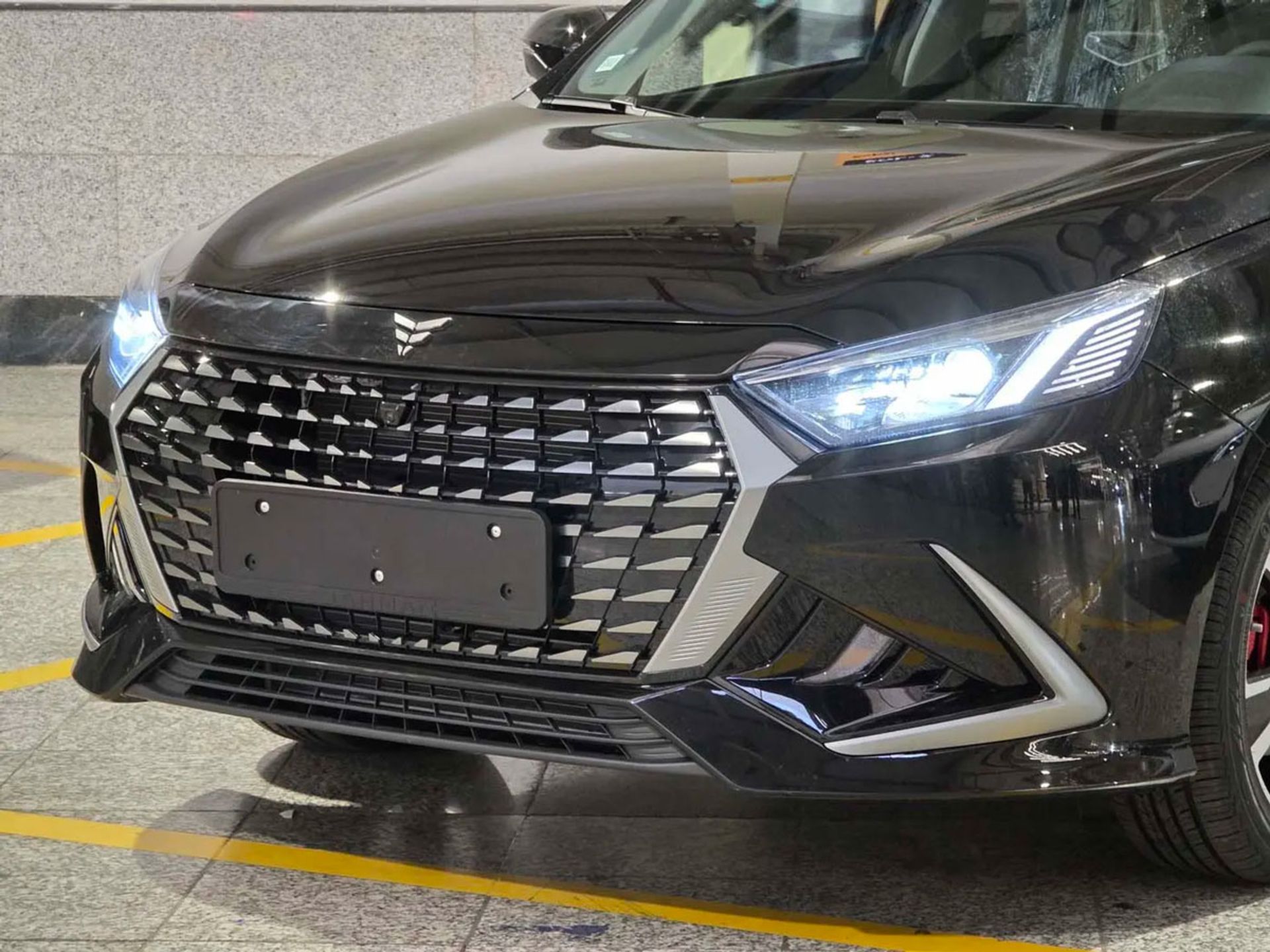 ریسپکت فیس لیفت