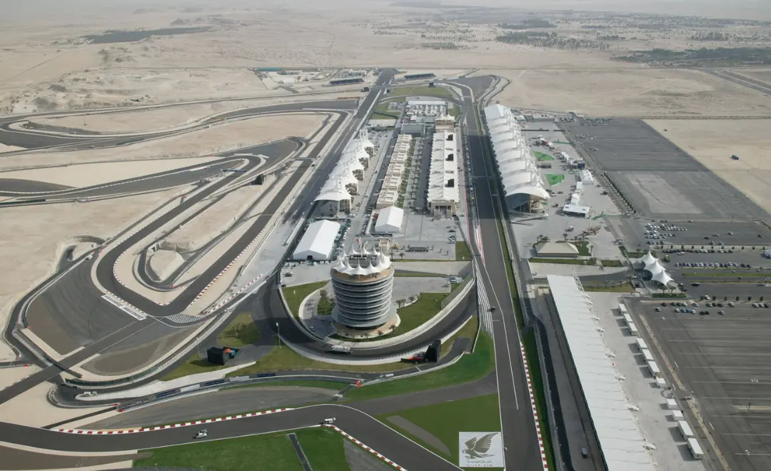 پیست مسابقات فرمول یک (Formula 1) در منطقه صخیر بحرین