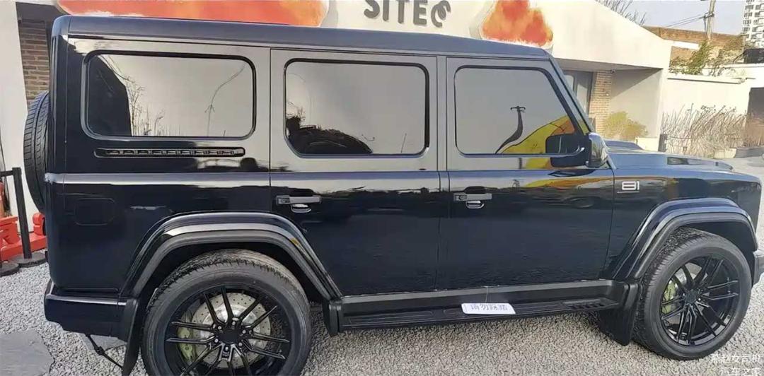 بایک BJ81