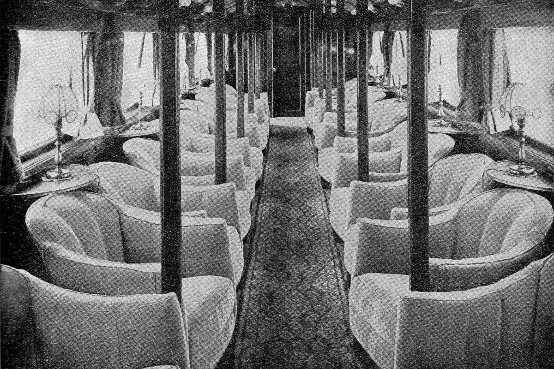 ریل‌پلن وسیله عجیب